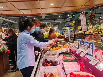 广西兴安县市场监管局开展节前检查,确保群众节日食品安全